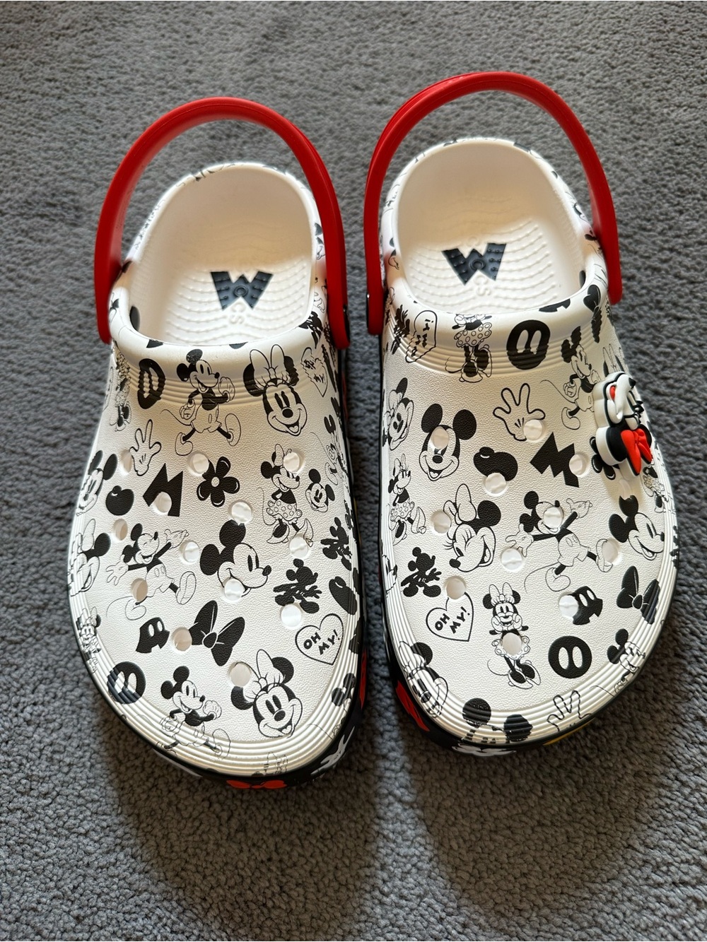 CROCS White Mickey Mouse Print Clogs with Red Strap - Picture 2 of 6